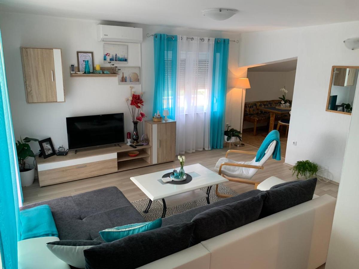 Apartman "Anna" 브리비르 외부 사진